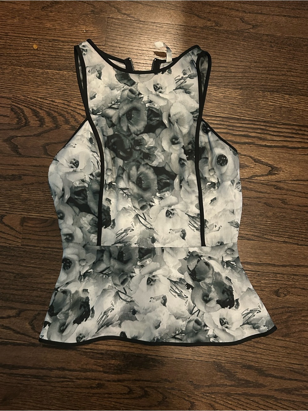 BBDakota Floral Peplum High-Neck Tank Top - Black & White